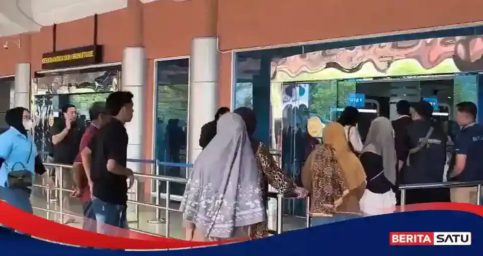 Penerbangan di Bandara SMB II Palembang Pulih Setelah Kabut Asap Berkurang
