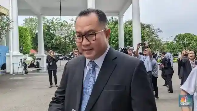 Potensi Limbah Sawit Jadi Listrik 3,9 GW Dilaporkan kepada Presiden
