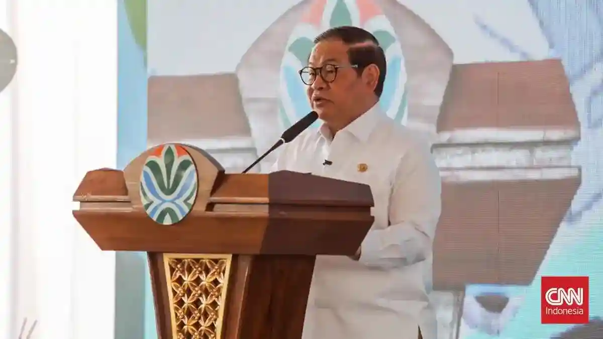 Pramono dan Suahasil Bahas Infrastruktur serta Beasiswa Jakarta di Balai Kota