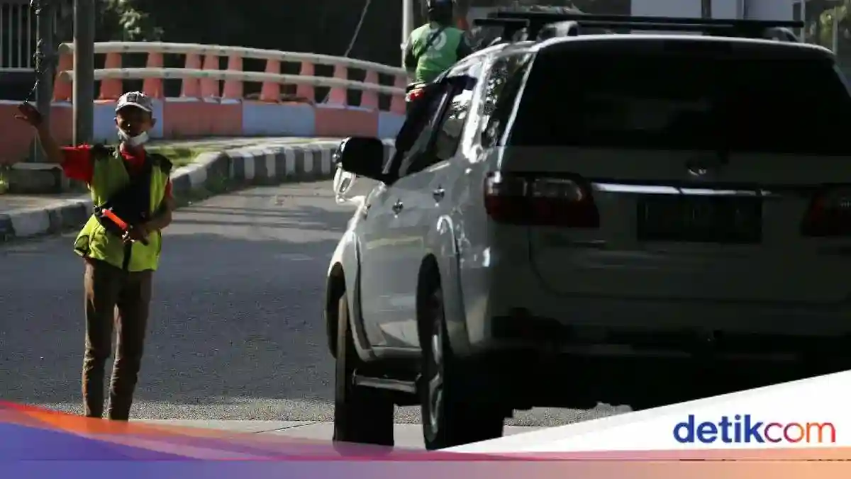 Imbauan untuk Pengendara Jakarta: Jangan Beri Uang kepada Pengatur Jalan Liar