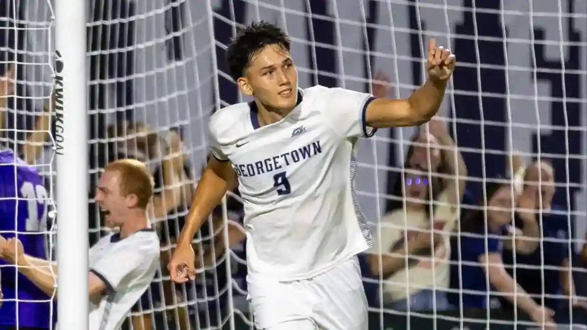Mitchell Baker Kembali Berprestasi, Georgetown Pastikan Gelar Divisi Timur Big East