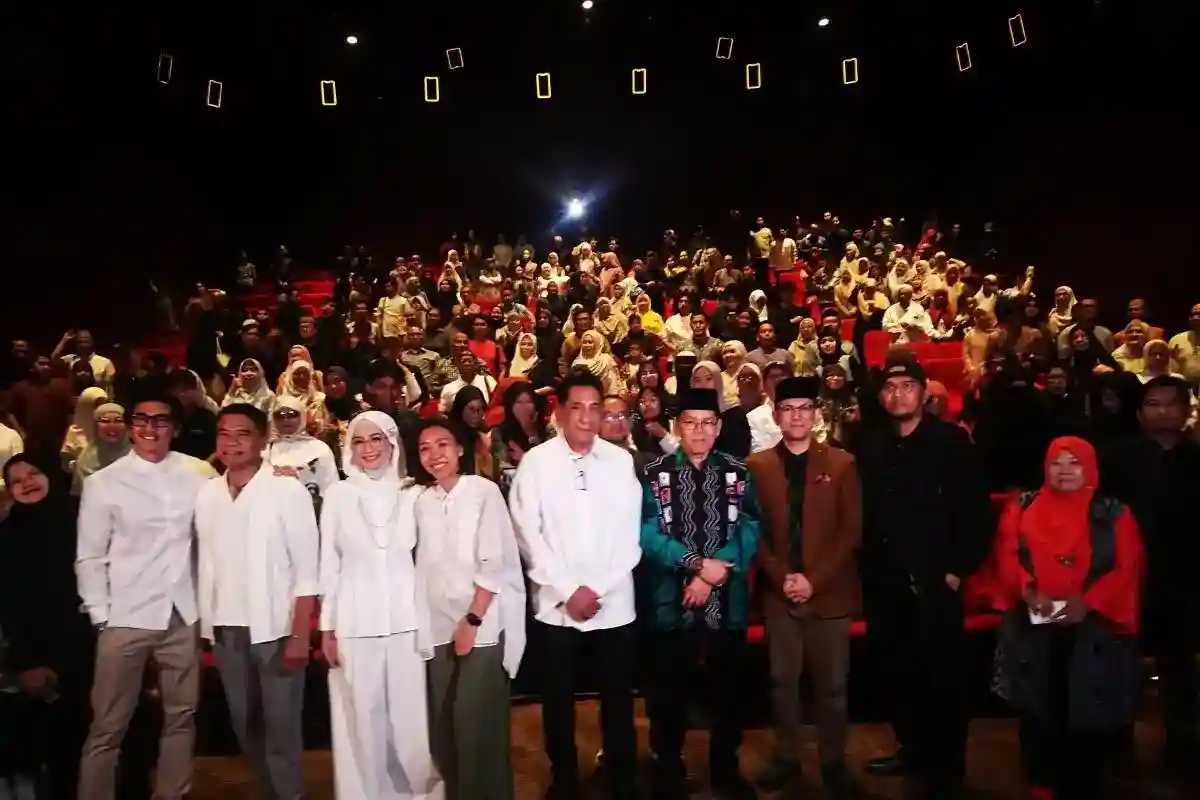 Desy Ratnasari Soroti Integritas Buya Hamka sebagai Teladan bagi Anak Muda