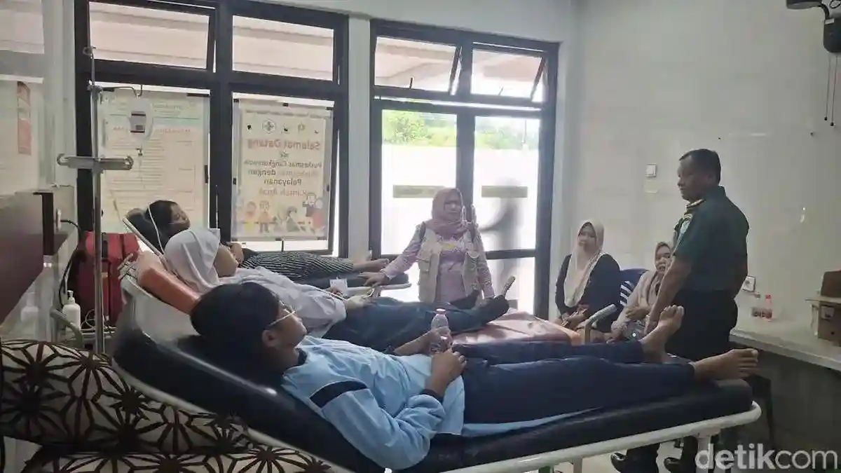 BGN Selidiki Keluhan Kesehatan Siswa di Dramaga, Operasional SPPG Dihentikan Sementara