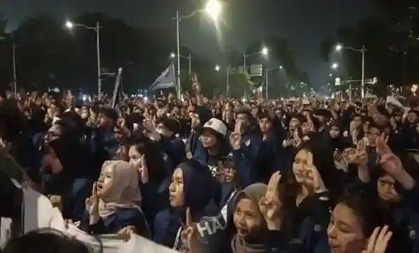 Usai Sampaikan Tuntutan, Mahasiswa Tinggalkan Kawasan Patung Kuda