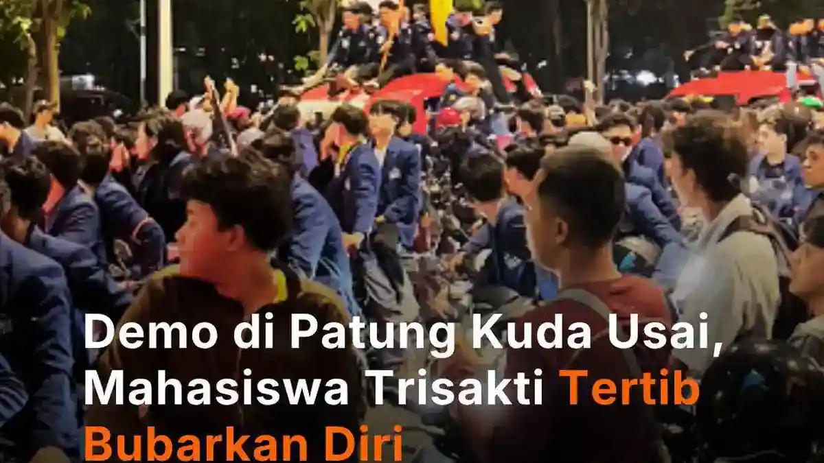 Mahasiswa Trisakti Akhiri Aksi di Patung Kuda dengan Tertib