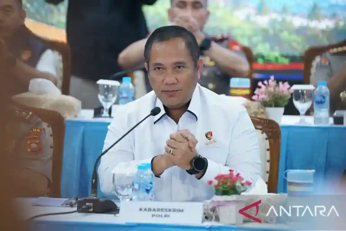 Penanganan Karhutla: Ratusan Tersangka dan Dukungan Lapangan Polri