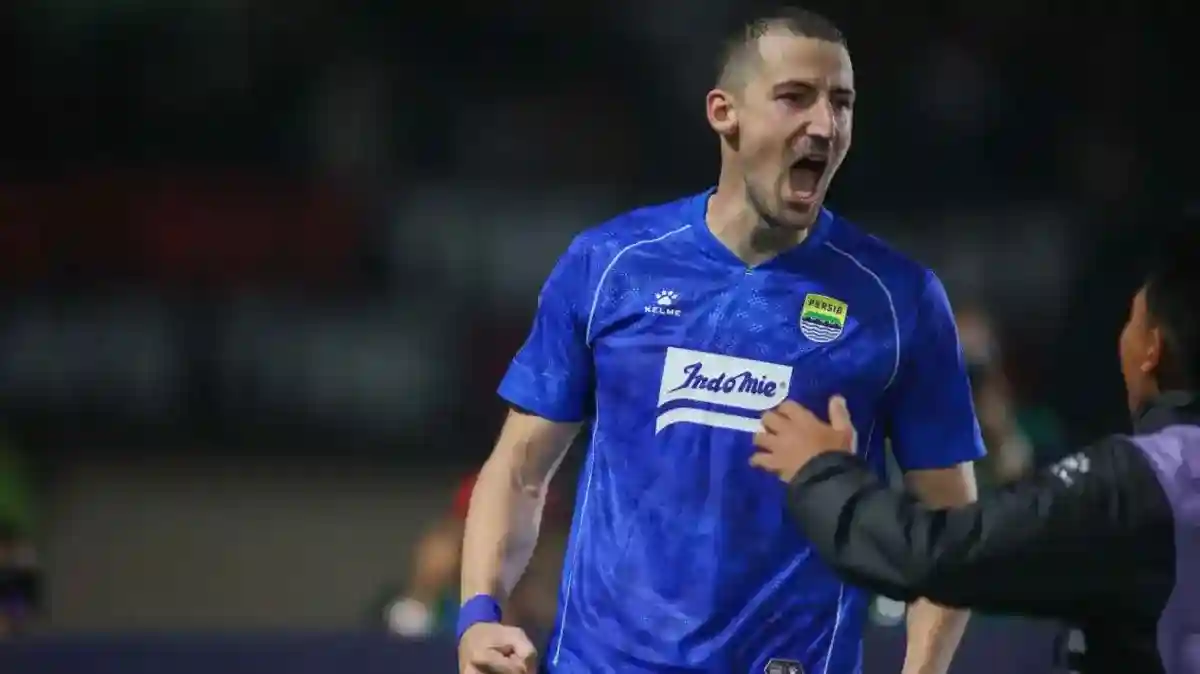 Dua Gol Balsa Sekulic Antar Persib Taklukkan Melbourne Victory