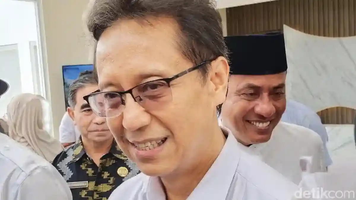Menkes Ungkap Kelangkaan Dokter dan Antrean Layanan Kesehatan Terjadi di Berbagai Negara