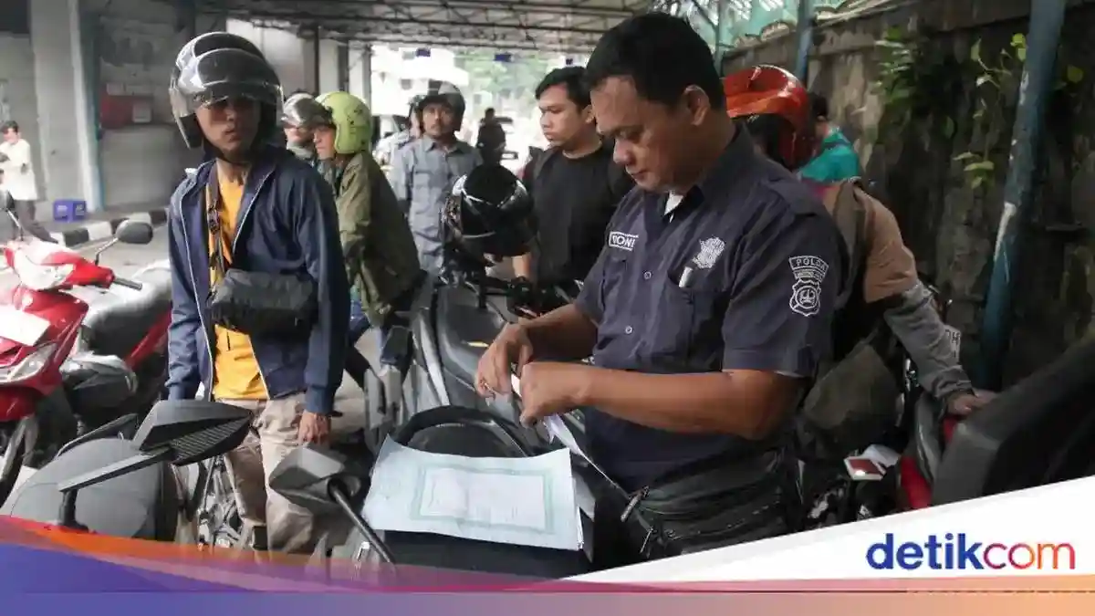 Denda Pajak Kendaraan di Jakarta Dihapus Otomatis hingga Akhir 2026