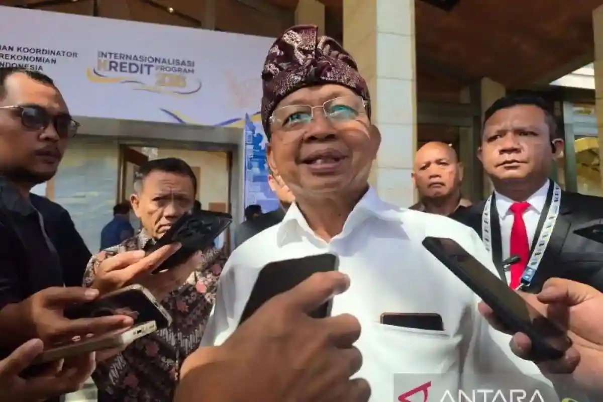 Dari Klarifikasi Gubernur Bali hingga Penggeledahan Bea Cukai Semarang