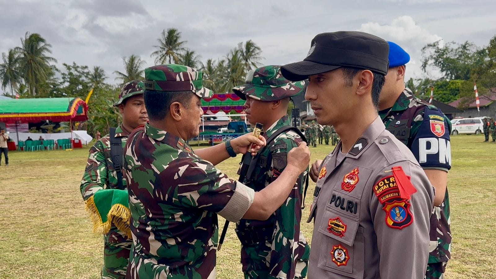 Danrem 091/ASN Tutup TMMD Ke-127 di Kutai Barat, Wujud Nyata Kemanunggalan TNI dan Rakyat